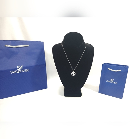 Swarovski Metropolis Pendant Necklace Silver Open Heart Retied - Picture 2 of 9